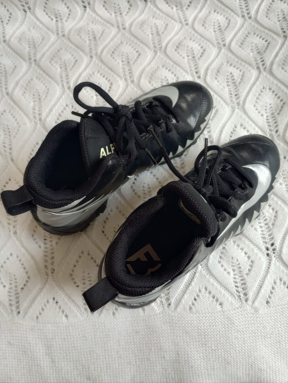 Nike Alpha Youth Football Cleats